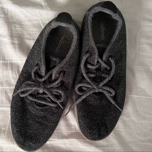 Allbirds unisex shoes size 9 men/ size 11 women grey washable super comfy